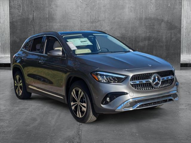 new 2025 Mercedes-Benz GLA 250 car, priced at $47,760