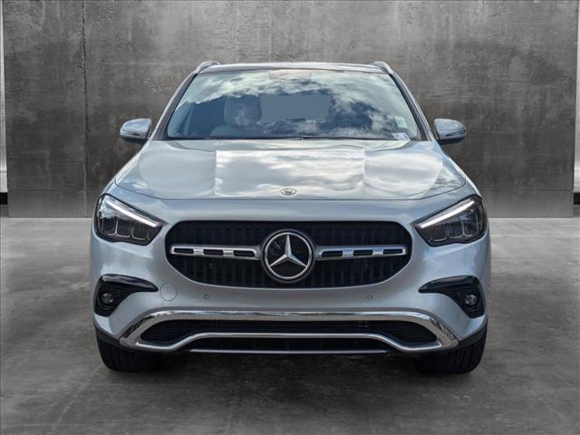 new 2025 Mercedes-Benz GLA 250 car, priced at $46,560