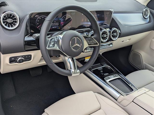 new 2025 Mercedes-Benz GLA 250 car, priced at $46,560