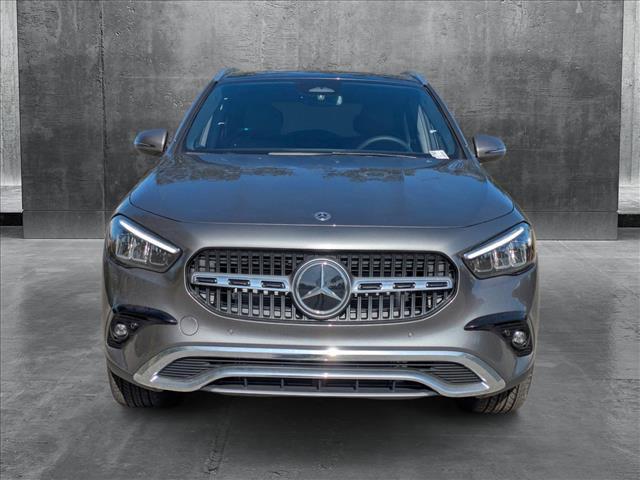 new 2025 Mercedes-Benz GLA 250 car, priced at $50,685