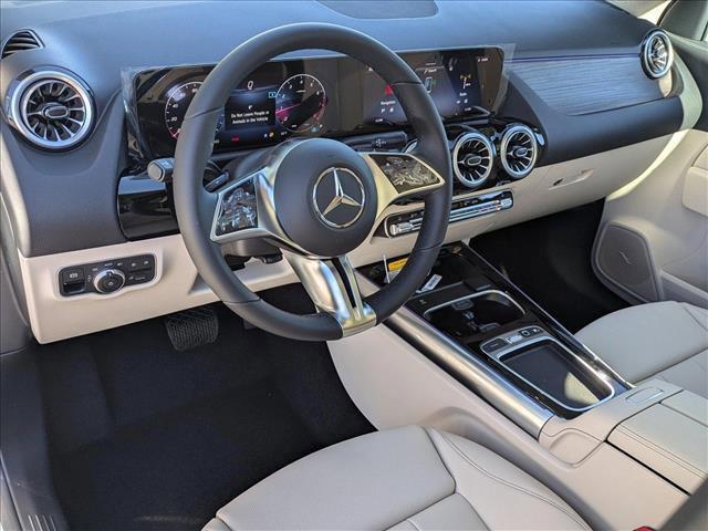 new 2025 Mercedes-Benz GLA 250 car, priced at $51,285