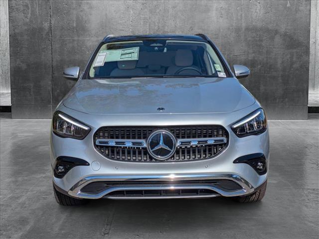 new 2025 Mercedes-Benz GLA 250 car, priced at $51,285