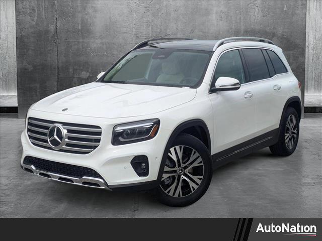 new 2025 Mercedes-Benz GLB 250 car, priced at $50,560