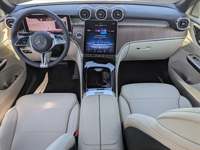 new 2025 Mercedes-Benz GLC 300 car, priced at $56,090