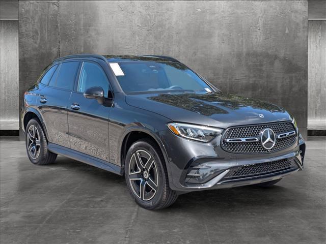 new 2025 Mercedes-Benz GLC 300 car, priced at $58,985