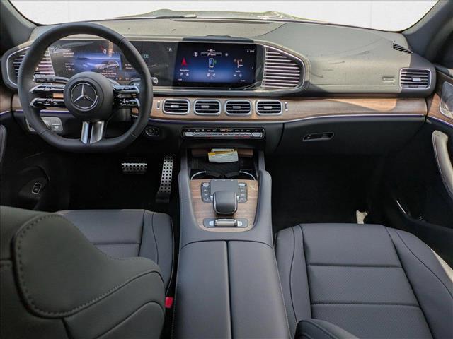 new 2025 Mercedes-Benz GLS 450 car, priced at $95,365