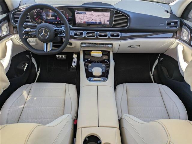 new 2025 Mercedes-Benz GLS 450 car, priced at $104,270
