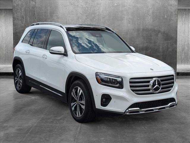 new 2025 Mercedes-Benz GLB 250 car, priced at $48,450