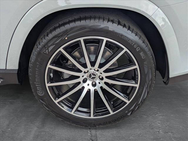 new 2025 Mercedes-Benz GLS 450 car, priced at $107,210