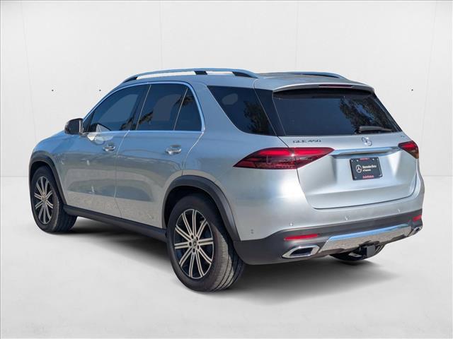 new 2025 Mercedes-Benz GLE 450 car, priced at $75,795