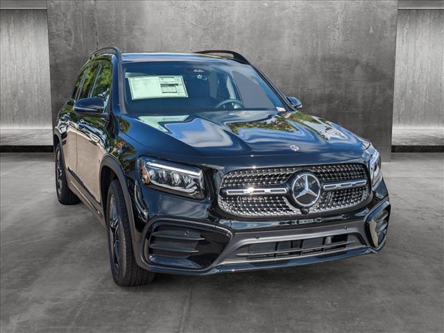 new 2024 Mercedes-Benz GLB 250 car, priced at $50,795