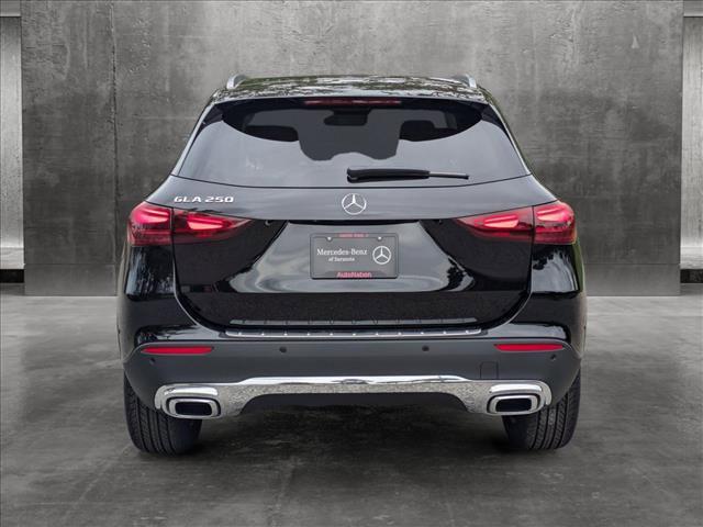 new 2025 Mercedes-Benz GLA 250 car, priced at $45,110