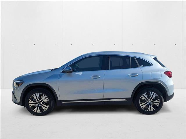 new 2025 Mercedes-Benz GLA 250 car, priced at $46,560