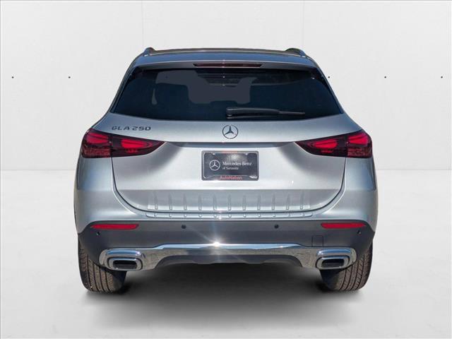 new 2025 Mercedes-Benz GLA 250 car, priced at $46,560