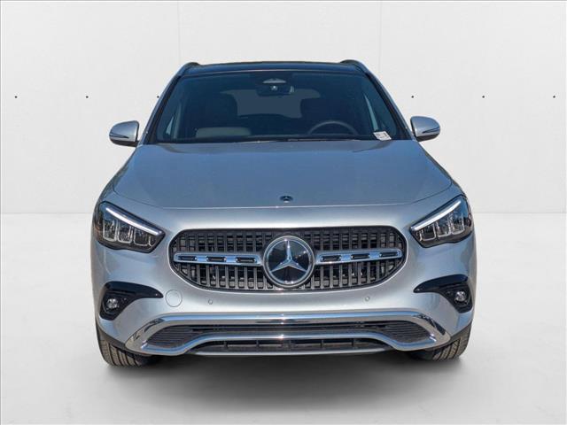 new 2025 Mercedes-Benz GLA 250 car, priced at $46,560