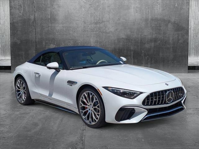 new 2025 Mercedes-Benz AMG SL 55 car, priced at $159,780