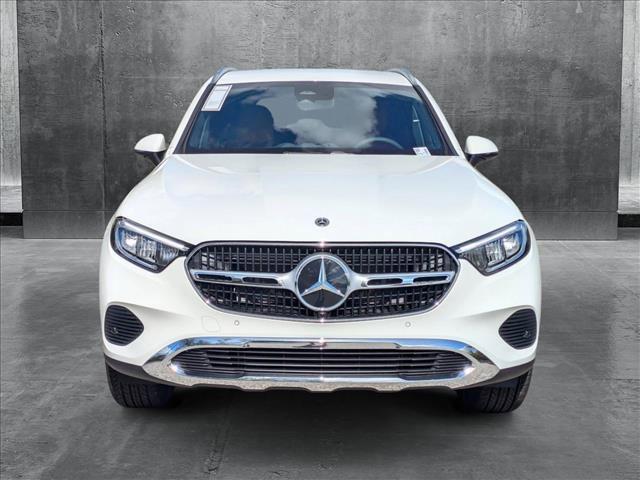 new 2025 Mercedes-Benz GLC 300 car, priced at $51,810