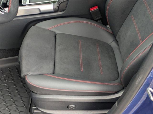 new 2025 Mercedes-Benz GLB 250 car, priced at $54,225