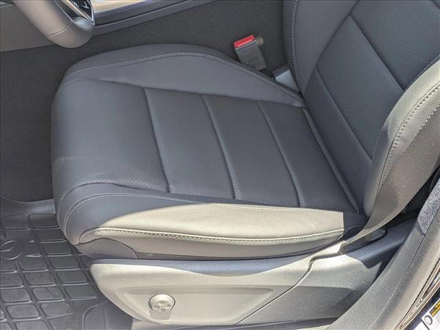 new 2025 Mercedes-Benz GLE 450 car, priced at $80,145