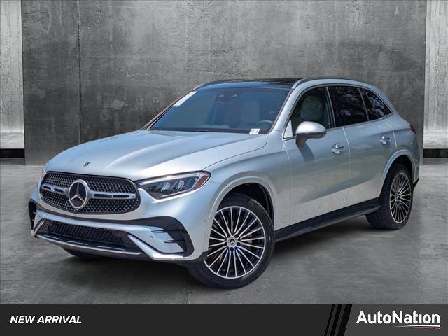 new 2025 Mercedes-Benz GLC 300 car, priced at $61,970