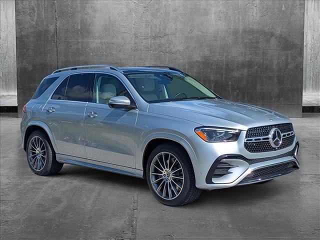 new 2025 Mercedes-Benz GLE 450 car, priced at $82,880