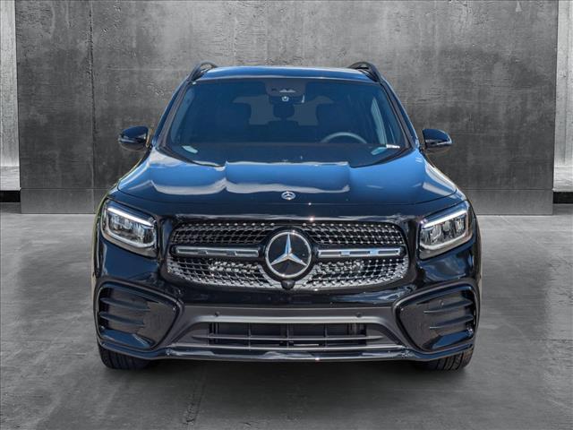 new 2025 Mercedes-Benz GLB 250 car, priced at $54,010