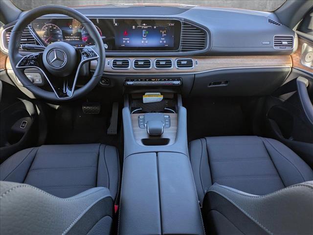 new 2025 Mercedes-Benz GLE 450 car, priced at $86,880