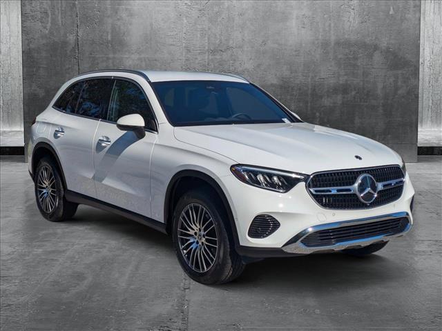 new 2025 Mercedes-Benz GLC 300 car, priced at $51,385