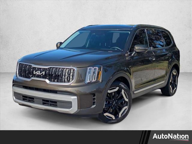 used 2023 Kia Telluride car, priced at $30,998