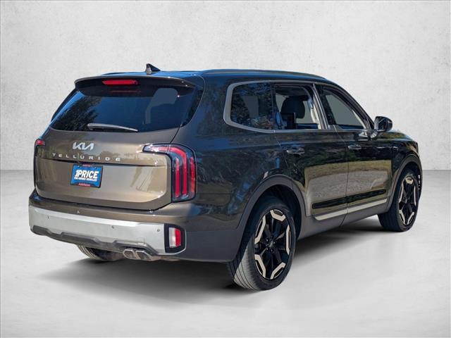 used 2023 Kia Telluride car, priced at $31,998