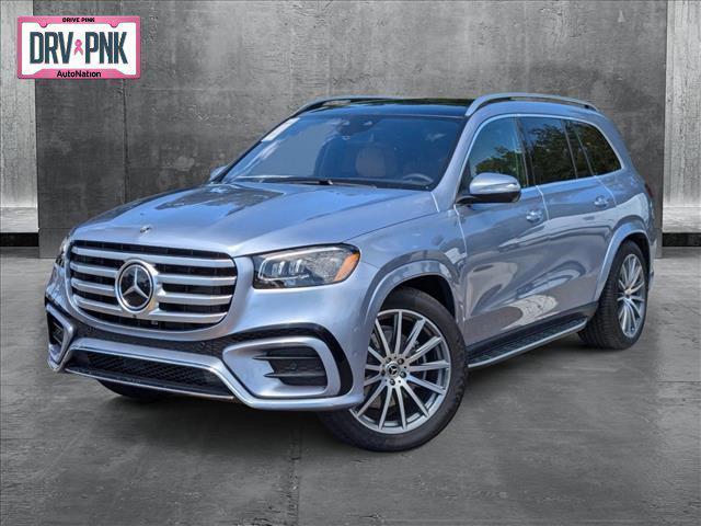 new 2025 Mercedes-Benz GLS 580 car, priced at $140,870