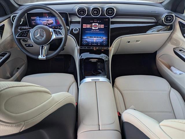 new 2025 Mercedes-Benz GLC 300 car, priced at $51,385