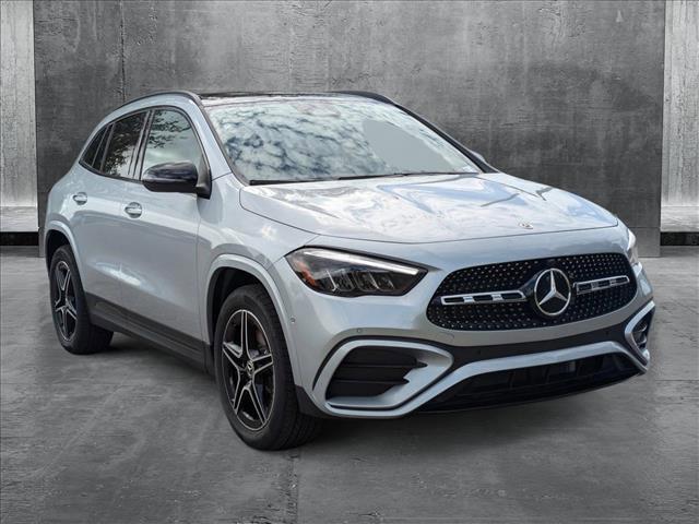 new 2025 Mercedes-Benz GLA 250 car, priced at $51,660