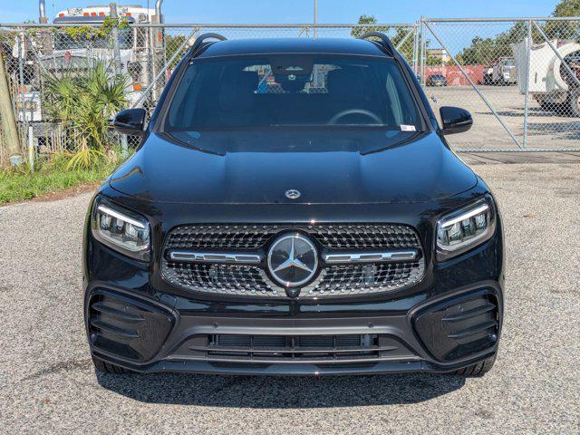 new 2025 Mercedes-Benz GLB 250 car, priced at $54,735
