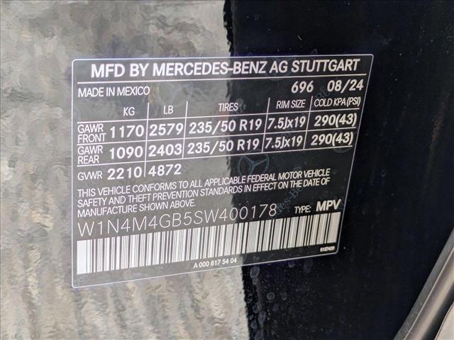 new 2025 Mercedes-Benz GLB 250 car, priced at $54,735
