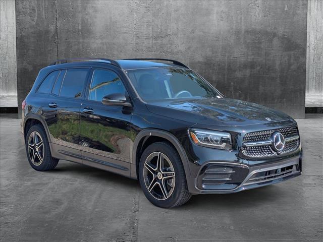 new 2025 Mercedes-Benz GLB 250 car, priced at $54,735
