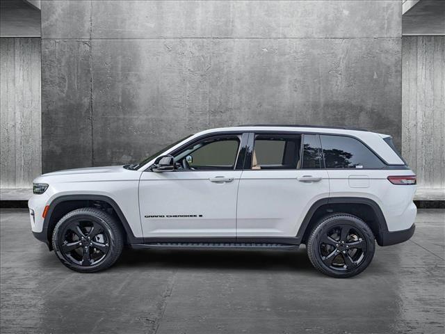 used 2024 Jeep Grand Cherokee car, priced at $37,882