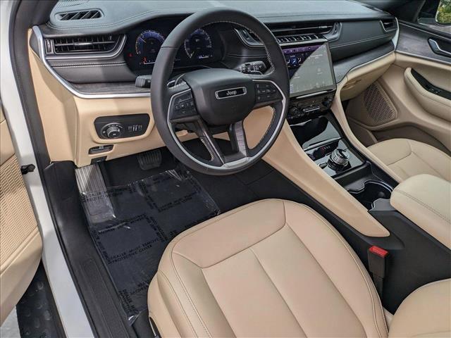 used 2024 Jeep Grand Cherokee car, priced at $37,882