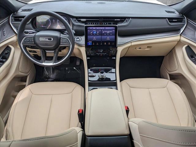 used 2024 Jeep Grand Cherokee car, priced at $37,882