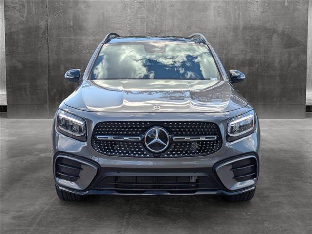 new 2025 Mercedes-Benz GLB 250 car, priced at $54,620