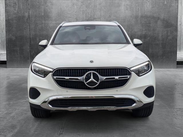 new 2025 Mercedes-Benz GLC 350e car, priced at $62,100