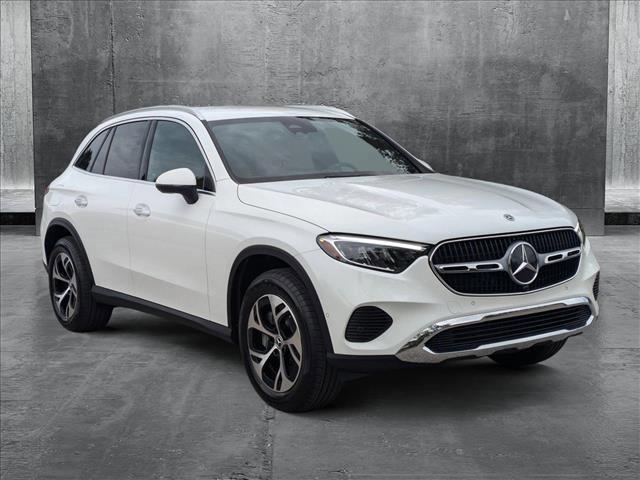 new 2025 Mercedes-Benz GLC 350e car, priced at $62,100