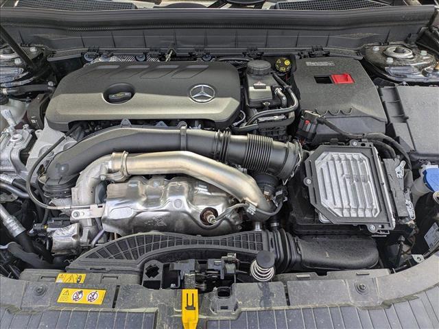 new 2025 Mercedes-Benz GLB 250 car, priced at $50,645