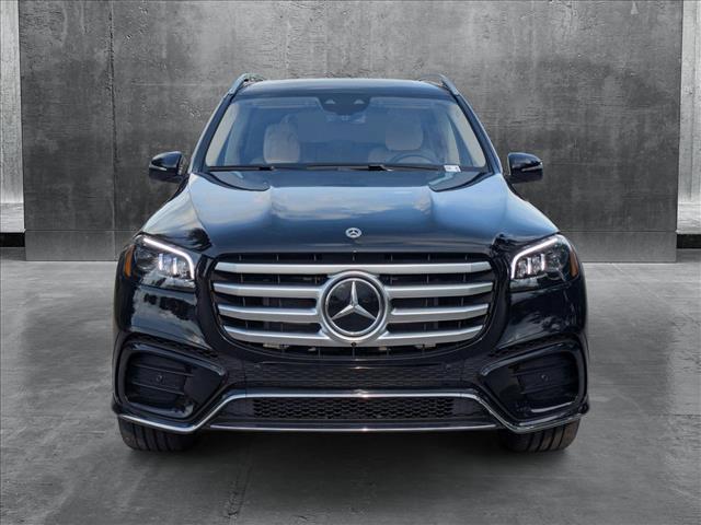 new 2025 Mercedes-Benz GLS 580 car, priced at $123,885