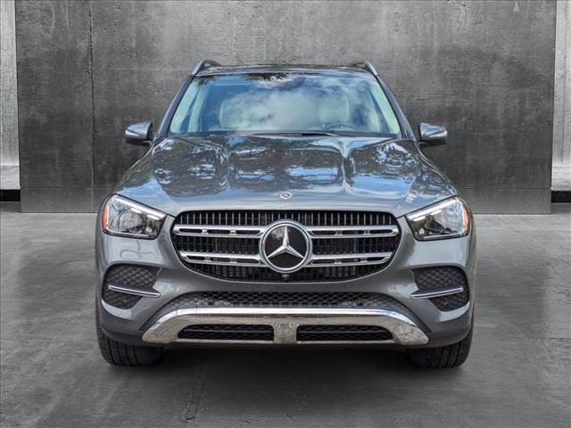 new 2025 Mercedes-Benz GLE 350 car, priced at $68,190