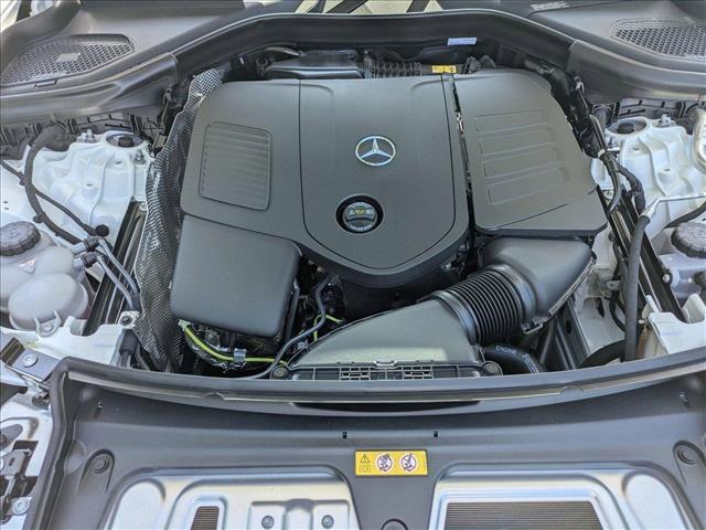 new 2025 Mercedes-Benz GLC 300 car, priced at $51,035