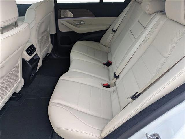 new 2026 Mercedes-Benz GLE 450 car, priced at $77,945
