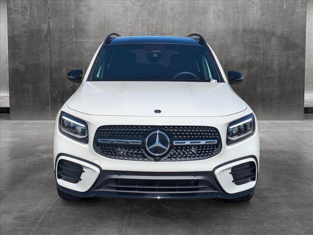 new 2025 Mercedes-Benz GLB 250 car, priced at $56,630