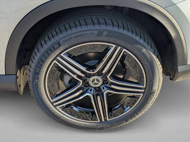 new 2026 Mercedes-Benz GLC 300 car, priced at $58,585