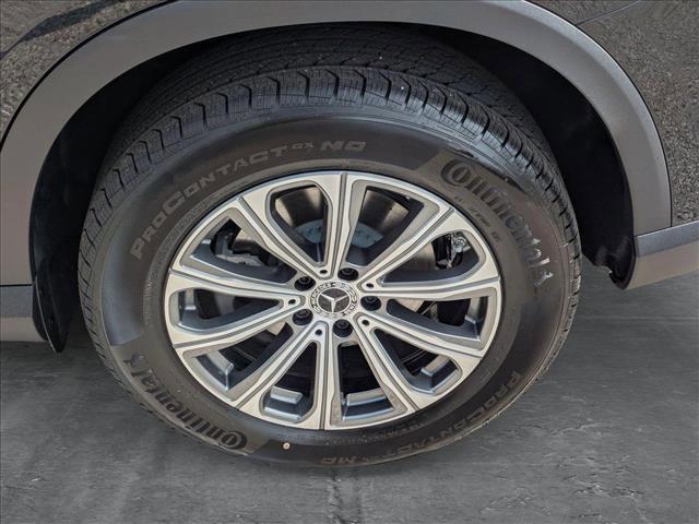 new 2025 Mercedes-Benz GLC 300 car, priced at $50,815